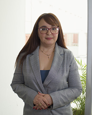 CLAUDIA MONTERO